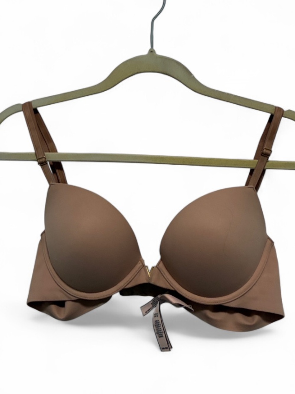 Victoria’s Secret Tan Push Up Bra